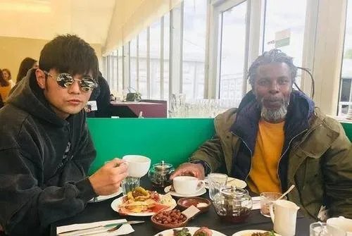 台明星在大陆多数寂寂无闻，但哪些台湾艺人是我们都熟知的？