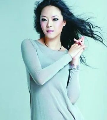 马睿菈的个人资料大曝光 曾卷入女歌手天价陪睡事件