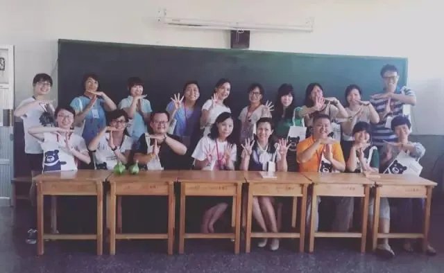 90后美女学霸放弃百万年薪,23岁立志为乡村儿童而活,被福布斯评为全球杰出青年
