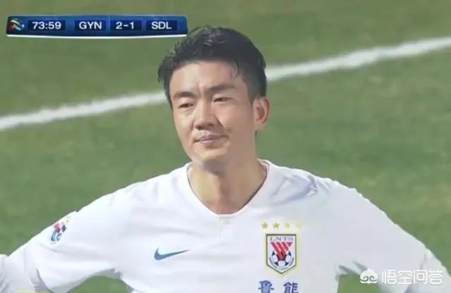 鲁能亚冠比赛你如何看待李霄鹏的换人?换人就丢分是否合理?客场拿一分是不是太可惜?