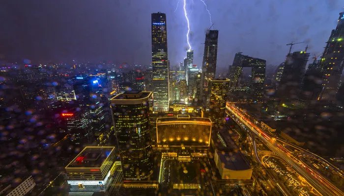 打雷能玩电脑吗