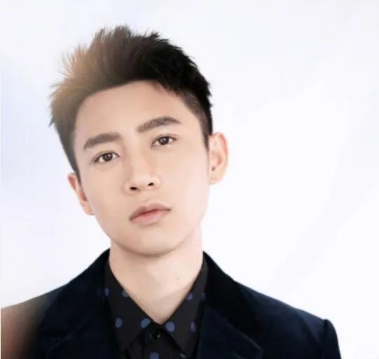 魏晨成功求婚是怎么回事 魏晨女友是谁
