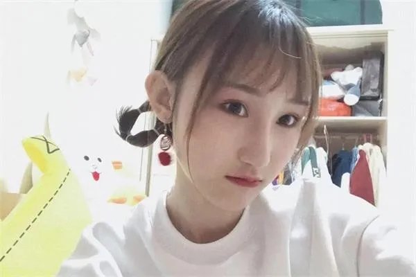 王铮亮吐槽的那位新人歌手,唱歌水平到底怎么样?
