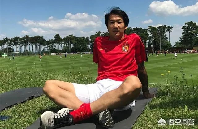 外租半年之后荣昊回归恒大,如今又随申花训练可能再次出租,你是怎么样看的?