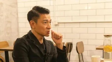 刘德华和朱丽倩结婚,为何不能说出去?原因竟是这样,是什么原因?