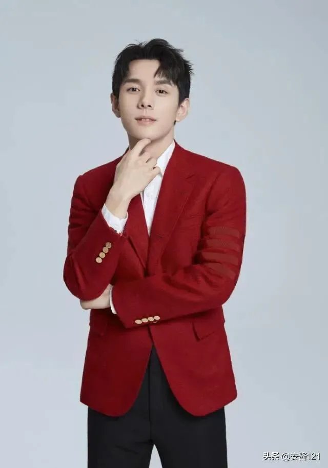如何看待李佳琦加盟《吐槽大会》？