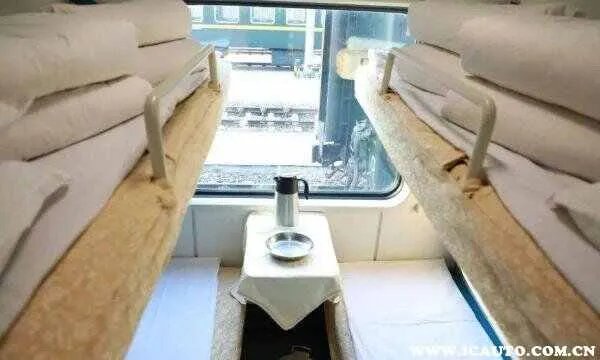 高铁一等座二等座和商务座的区别,高铁一等卧和二等卧区别