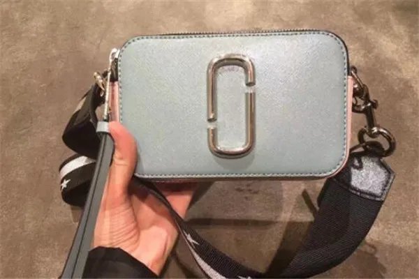 高人气的轻奢品牌有哪些?十大轻奢品牌排行榜推荐