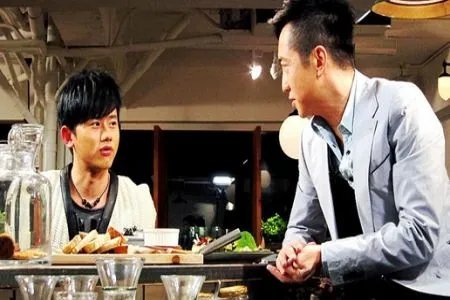 张杰庾澄庆上时尚节目 张杰晒谢娜自创品牌被讽丢人