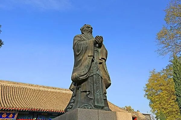 为什么说丧家犬一开始是比喻孔子的呢？