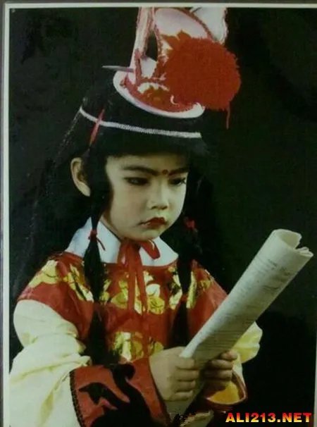 想当初贫僧也是驱魔人 那些不堪回首的童年照片