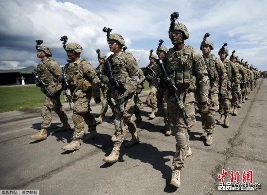 美国确诊人数从前天的35000直降到26000，是真的吗？