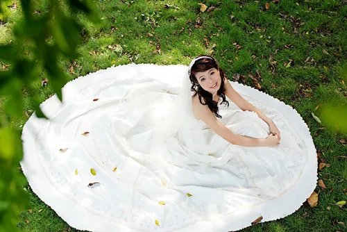 个人写真哪家好 拍艺术照如何选衣服