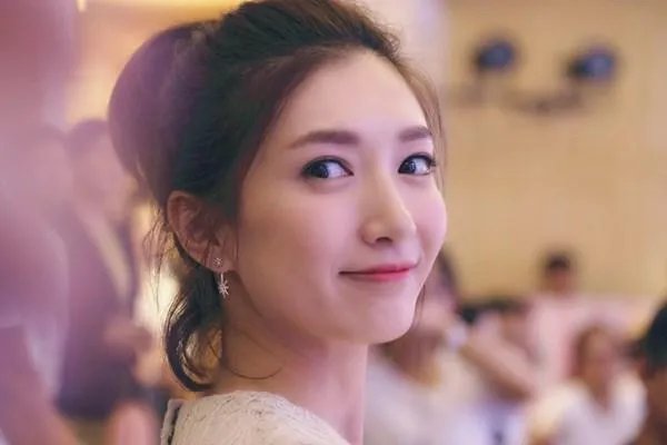 江疏影用诗句回应网友,你觉得他们会怎么想?