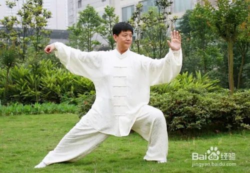 前主播变太极高手 练太极有哪些事项需注意？