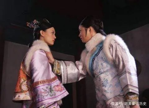 《甄嬛传》曹贵人混迹在华妃宫里，也闻着欢宜香，为何却能生下温宜公主呢？