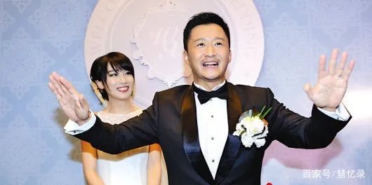 吴京与谢楠相处十分有趣,谁在家中的地位更高一些?