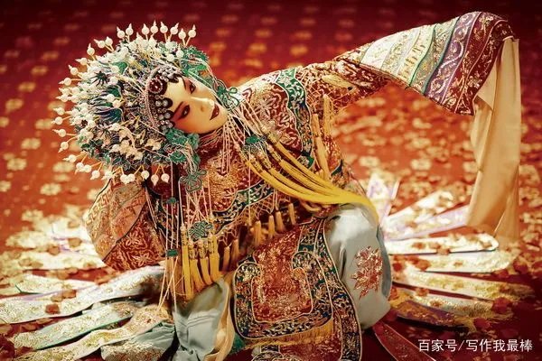 李玉刚暴露自己的真实品行,他是一个什么样的人?