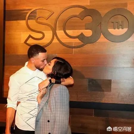 谁知道库里的生日是怎么过的?勇士全队还因此放假一天?