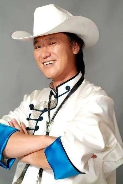 有没有什么好听的中文歌?请告诉我一下,谢谢?