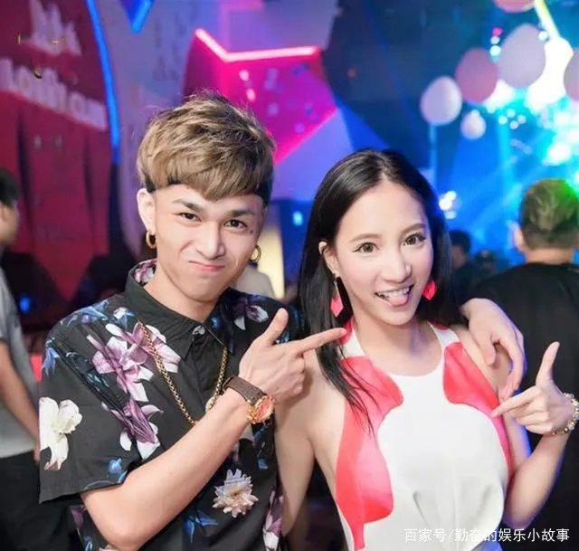 林采缇穿浴袍约会已婚富商,现在怎么样了?