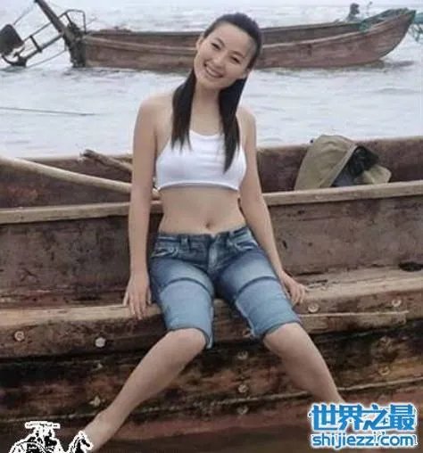 史上最美情妇卢嘉丽真实照片，实在太漂亮了 