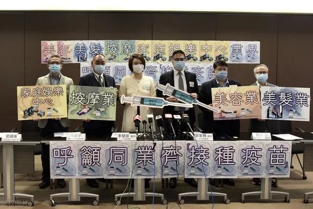 张文宏说没接种过疫苗的人会吃亏,疫苗对新冠的作用到底在哪里?