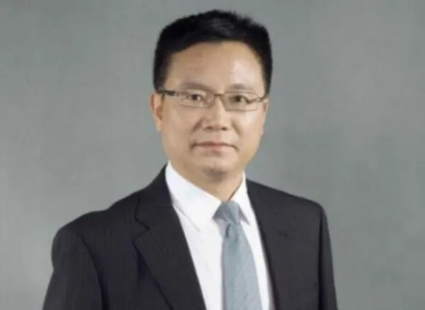 成都大学校长王清远用其经历告诉了我们什么?