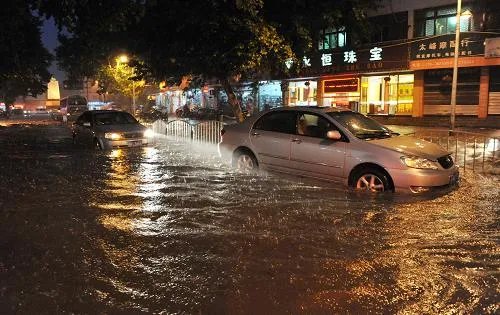 湖北随县暴雨致21人遇难，4人失联，这场雨会下到何时？
