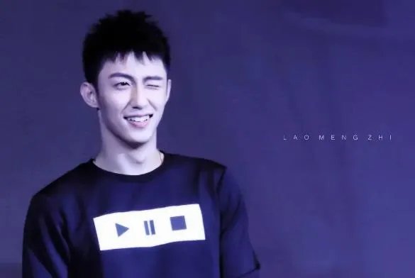 黄景瑜的家境怎么样:黄景瑜是怎么火起来的
