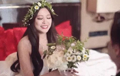 魏哲鸣老婆王岚个人资料照片:魏哲鸣王岚婚纱照