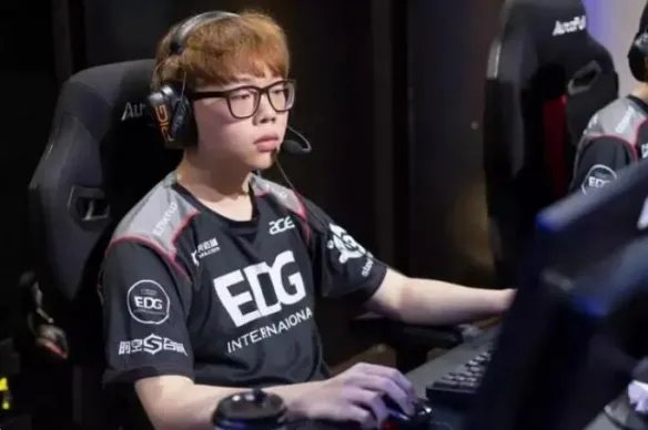 《英雄联盟》edg历届队员名单介绍