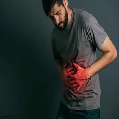 男人左边肋骨下疼是怎么回事