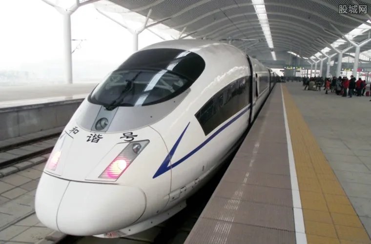 动车组WiFi全覆盖 将大大丰富乘客的旅途生活