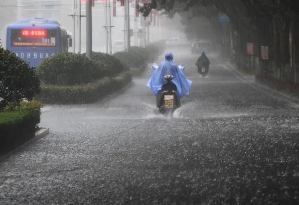 湖北随县暴雨致21人遇难，4人失联，这场雨会下到何时？