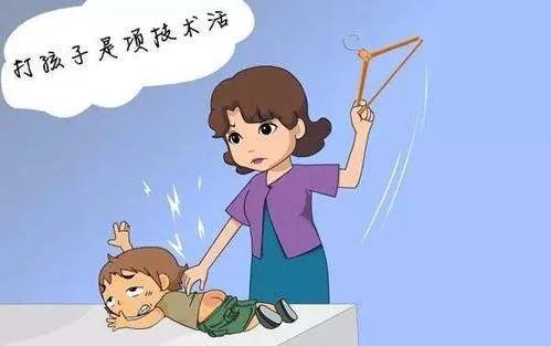 男子暴打三名女童，拍下视频的是谁？