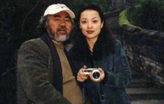 张纪中三任妻子简历 和现任老婆杜星霖相差30岁