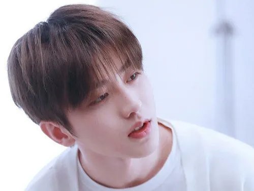 如何看待蔡徐坤专辑预售涉嫌违法这件事情?