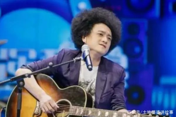 赵英俊未婚妻首被曝光，陪伴治病两年不离弃，你如何看待这种感情？