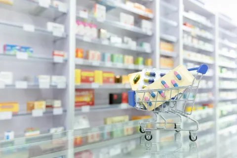 药店卖假药归哪个部门举报