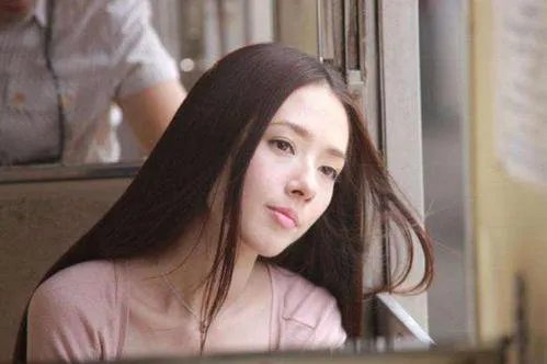 曝郭碧婷中秋夜产女的消息属实吗?