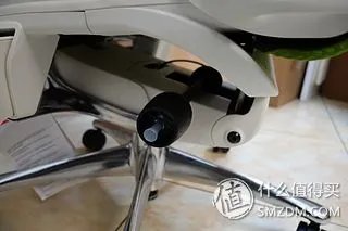 Herman Miller Embody*级人体工程学转椅(附对比zody、金豪)