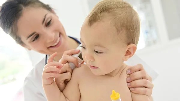 夏季来临 怎样应对婴儿热痱