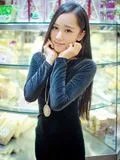 漂流女孩与荒岛姑娘的简介