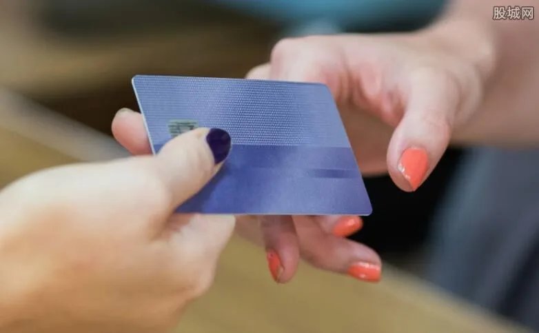 网上申请信用卡技巧有哪些 分享两大实用的技巧