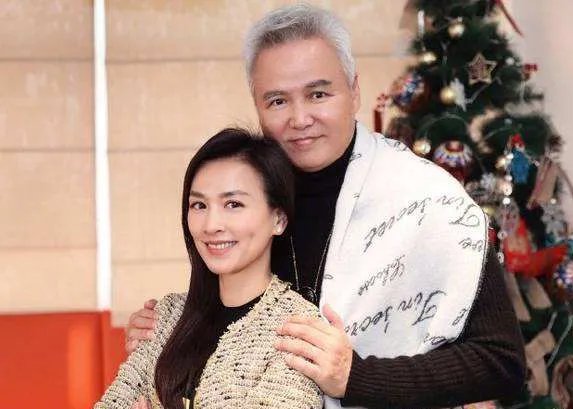 张庭夫妇社交平台被禁言，为何不给他们为己辩驳的机会？