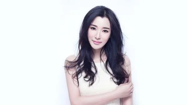 广电总局发声抵制唯颜值的畸形文化,这种畸形文化该如何抵制?