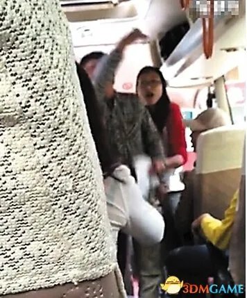 旅行团游客零购物遭侮辱嘲讽 云南当地导游引争议