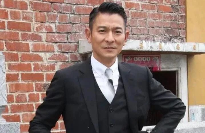 刘德华确诊是真的吗 近日的身体状况如何