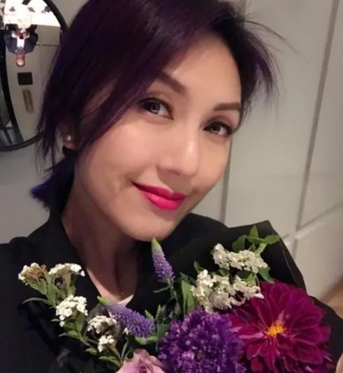 杨千嬅为儿子庆生为什么说妈妈玩得更疯?